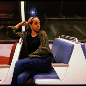 Meet your Posher, Nedine